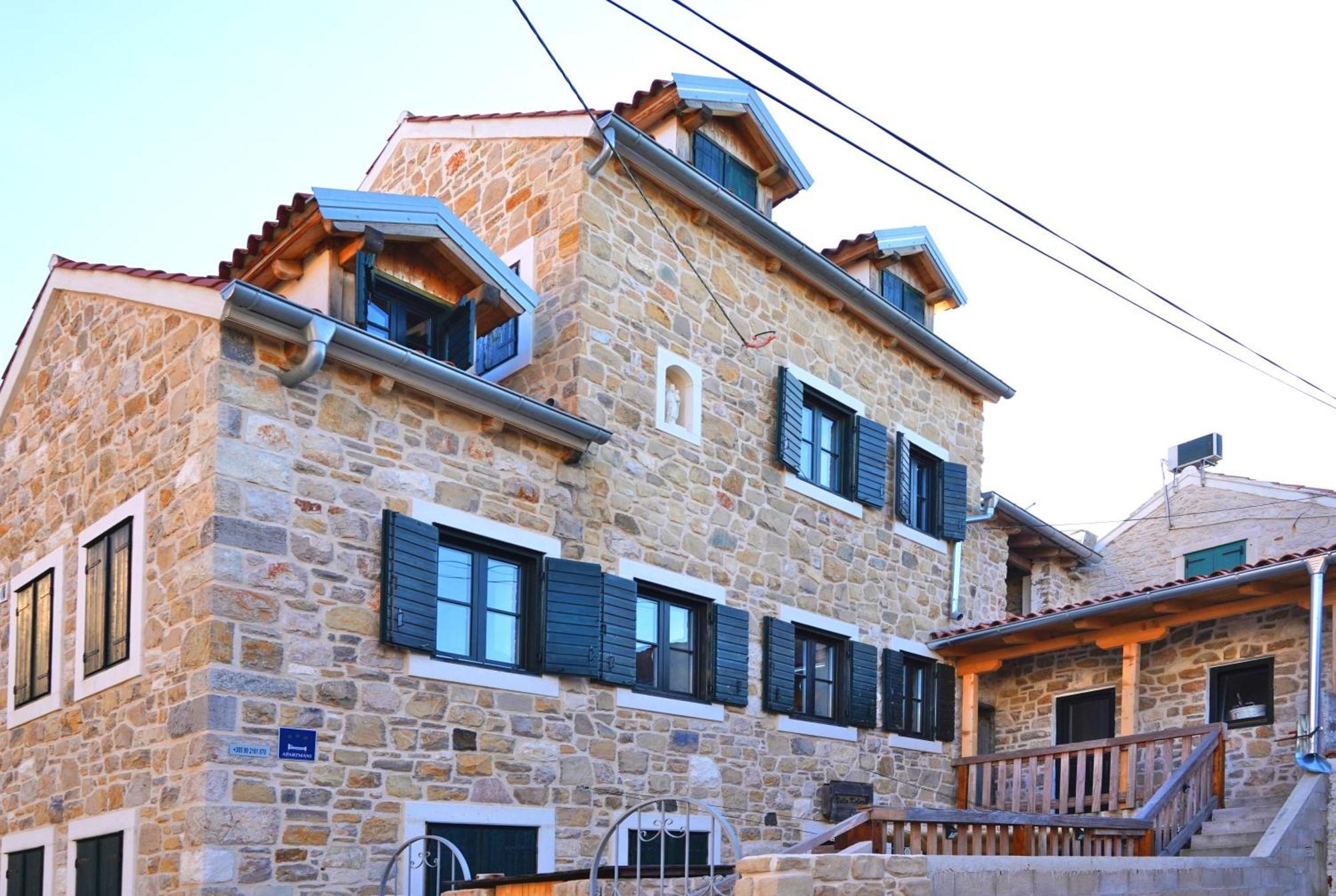 Villa Kolar 피로바츠 외부 사진